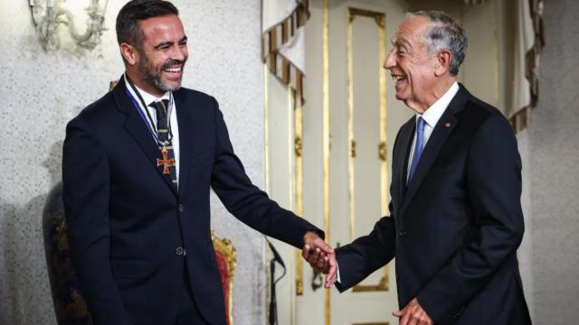 九游体育-当选南美最佳教练 阿图尔·若热不接葡国总统电话